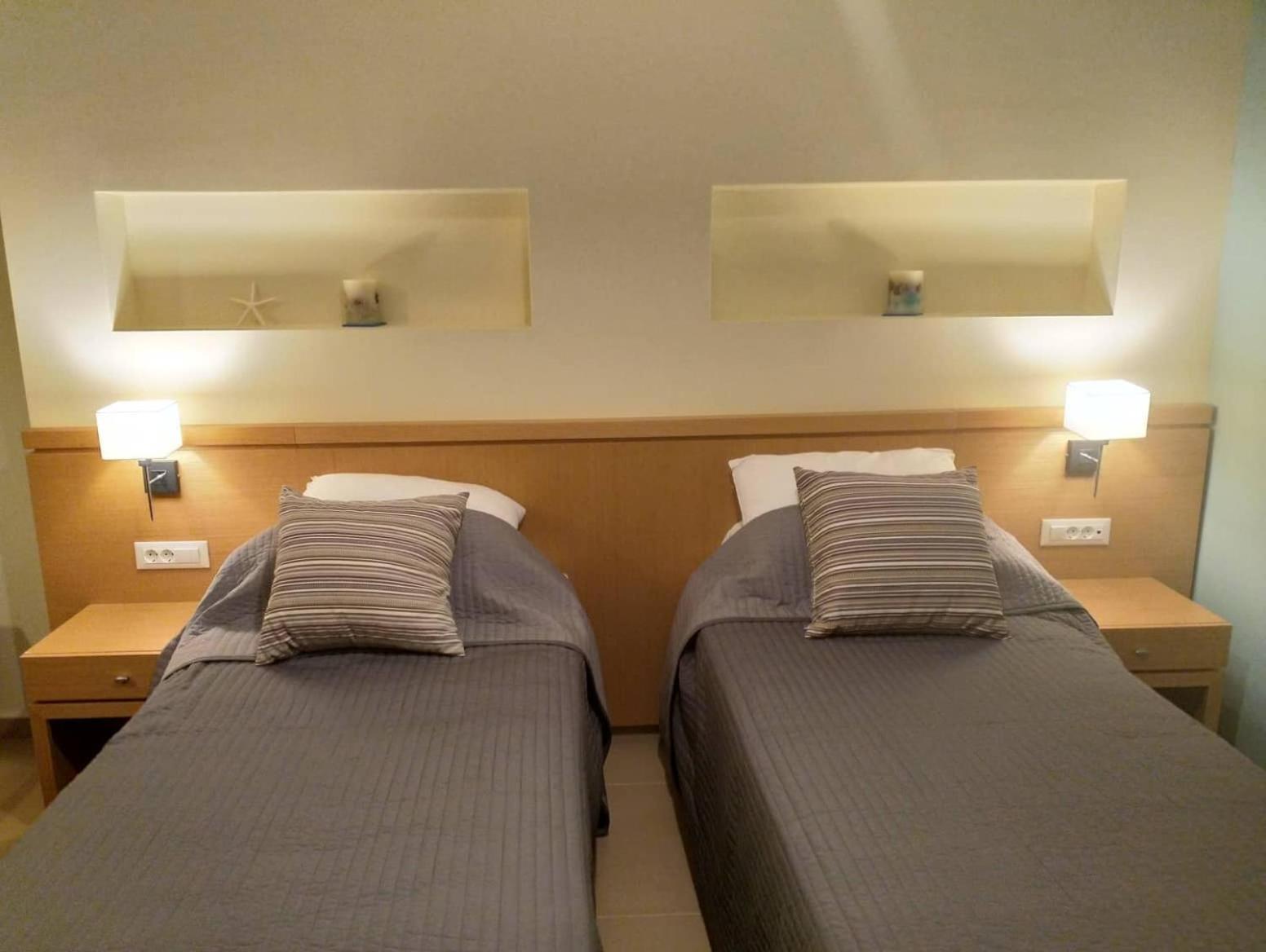 Hotel Estia Финикунда Экстерьер фото